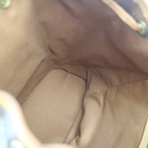 Louis Vuitton Montsouris MM Backpack - Picture 7 of 12